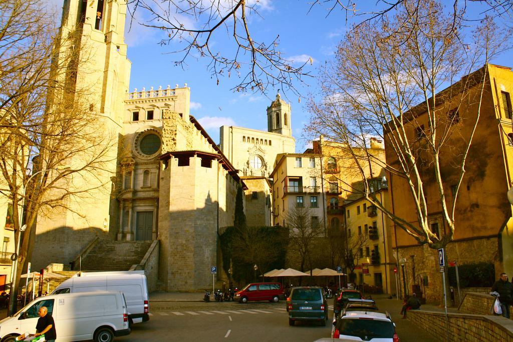 La Lleona Apartment Girona Eksteriør bilde